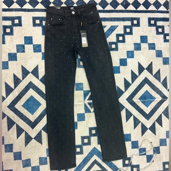 Bebe - NWT Straight Leg Denim with Rhinestons in Dark Grey - Picture 2 of 11